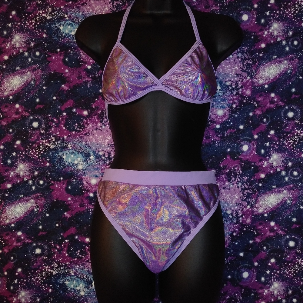 IHeartRaves / Rolita Couture Purple Holographic Iridescent Top & Bottoms - Picture 1 of 2